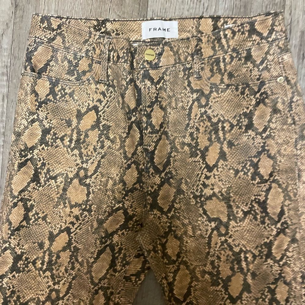 Frame Le High Skinny Crop Coated Python Jeans Siz… - image 5